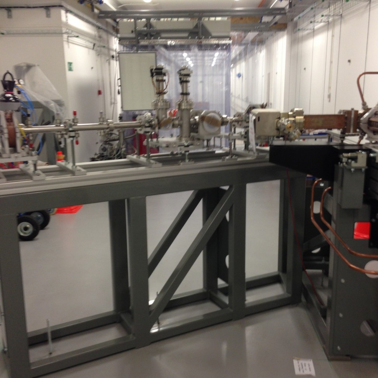 Początek akceleratora liniowego (jeśli dobrze pamiętam działo)